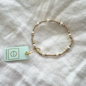 Gold and pearl Beaded Bracelet eNewton